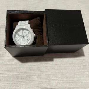 Michael Kors MK5161 White Ceramic Chronograph Watch